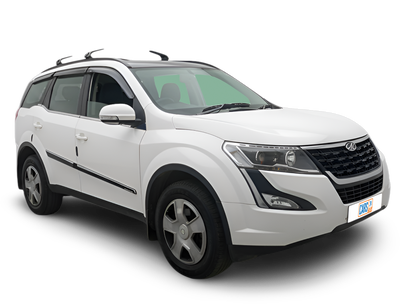 Mahindra XUV500-img